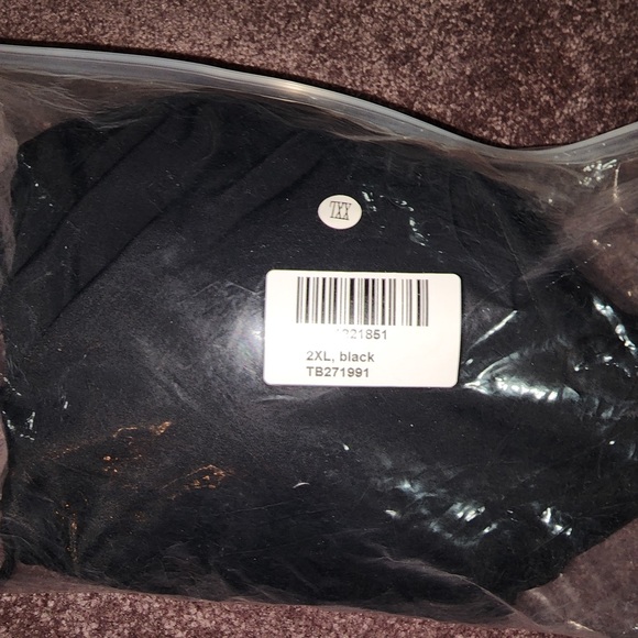 Bathing suit - Picture 3 of 3